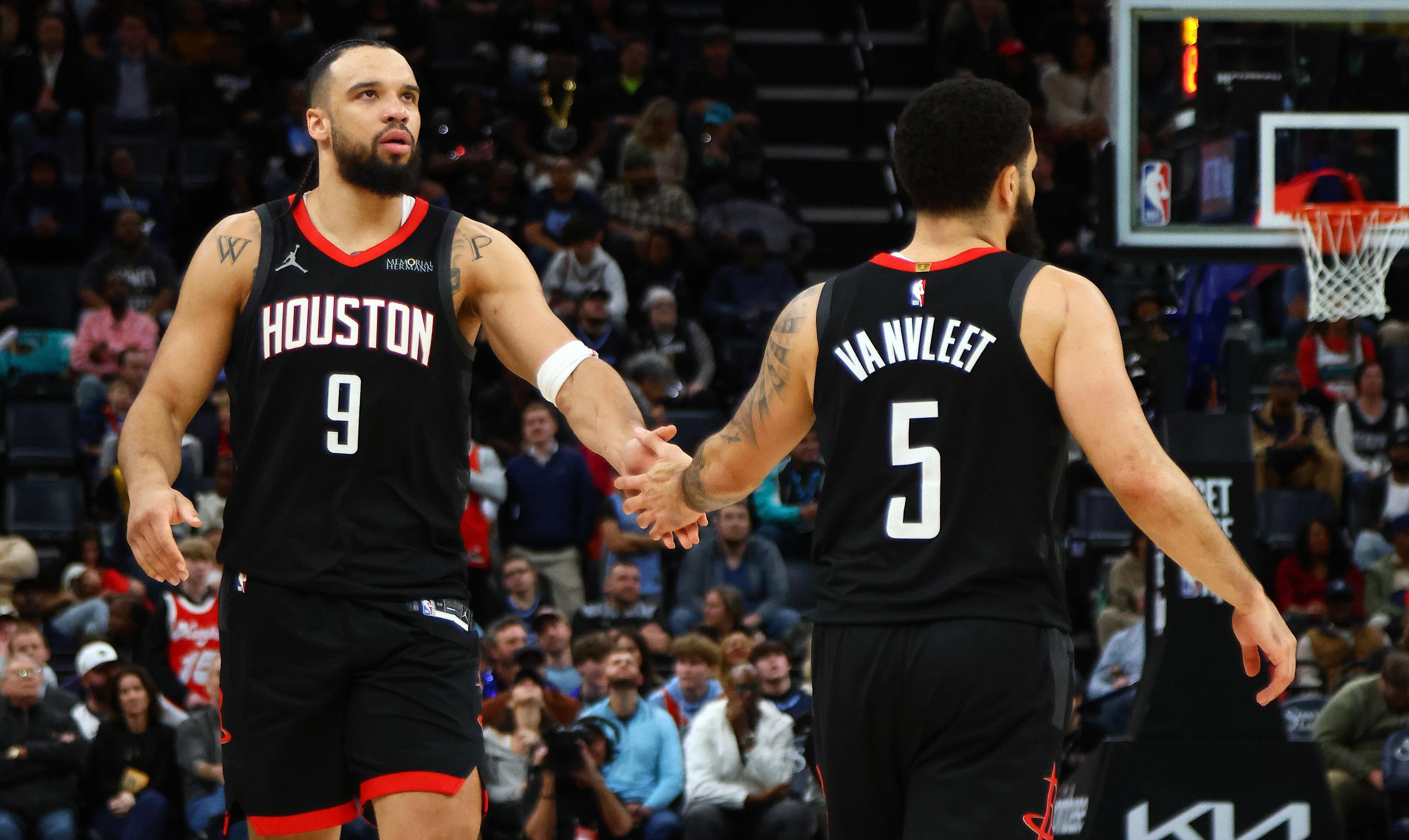 JIUYOU-包含赛地聚焦——NBA总决赛冲刺阶段热度飙升，尤文图斯状态回暖，更衣室稳定，更衣室氛围转暖的词条